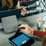 Colombia avanza hacia un modelo obligatorio de finanzas abiertas que transformará el sistema financiero.