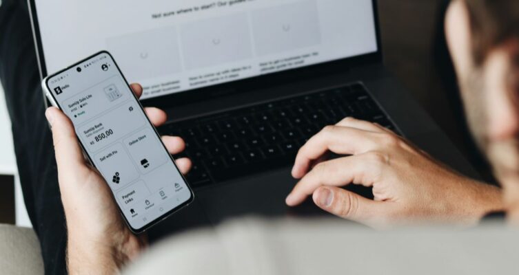 Las stablecoins transforman las remesas y fortalecen la estabilidad financiera en Latinoamérica.