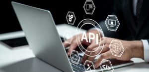 Las API se convierten en el principal blanco de ciberataques en la era de la inteligencia artificial.