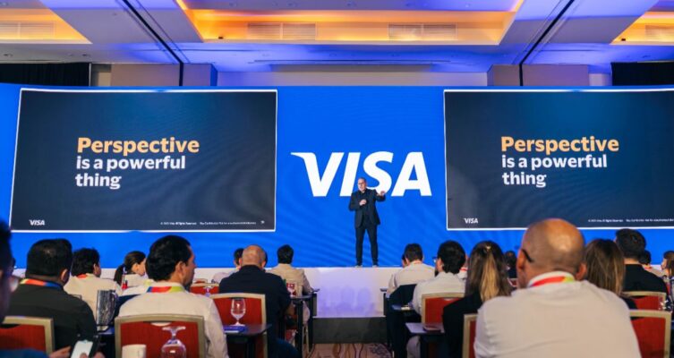 Visa presenta en Colombia soluciones innovadoras para modernizar el procesamiento de pagos en el Visa Seller Summit 2026.
