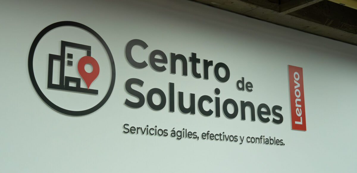 Lenovo inauguró en Bogotá su primer Centro de Soluciones Depot en Colombia y la región LAS, enfocado en diagnóstico y reparación especializada de equipos en garantía.