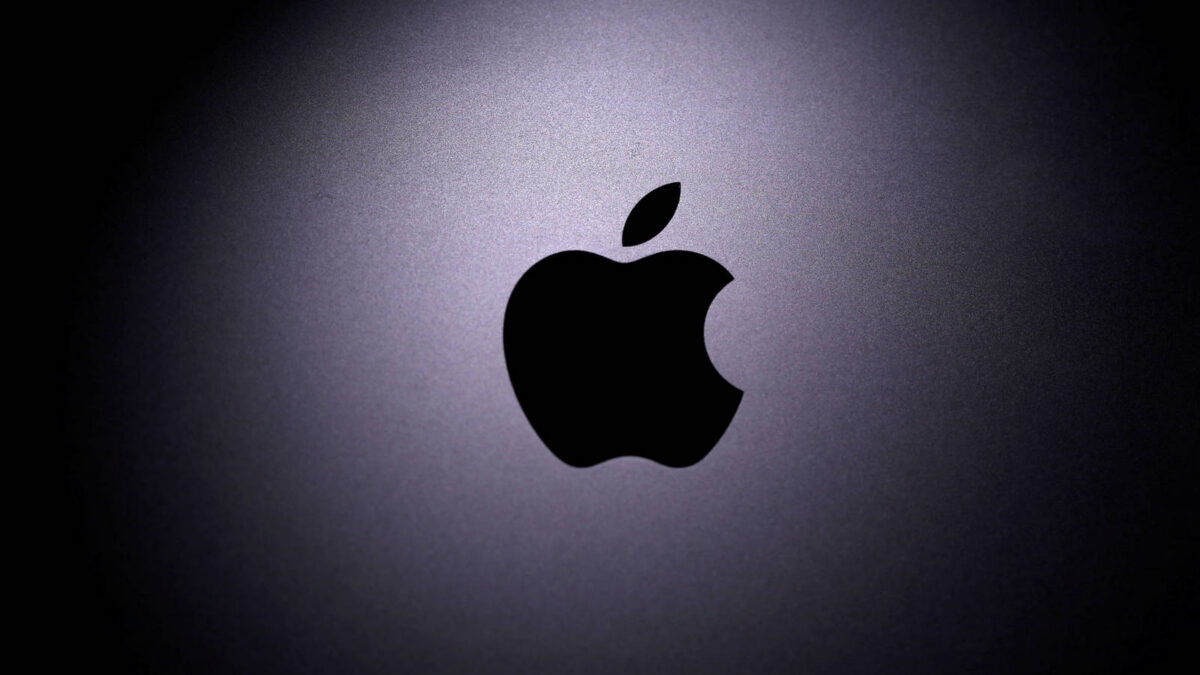 La creciente demanda de trabajo híbrido y movilidad empresarial impulsa la necesidad de soluciones avanzadas para gestionar dispositivos Apple en las organizaciones.