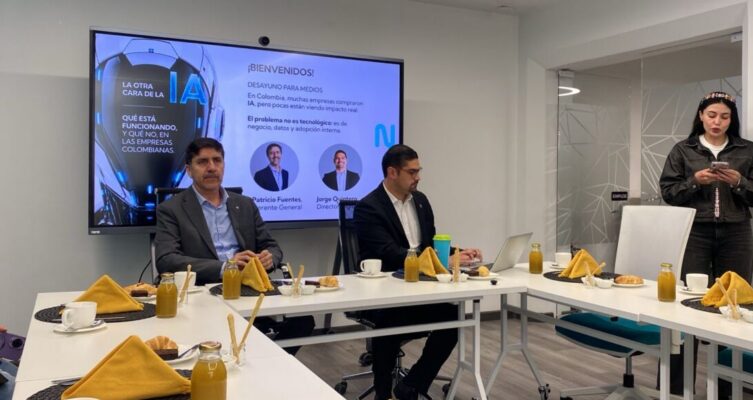 SONDA advierten que la presión por implementar inteligencia artificial avanzó más rápido que la capacidad de muchas organizaciones para integrarla de forma efectiva