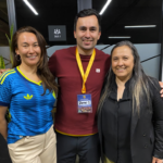 Izq. a Der. Sandra Suárez Acuña, Gerente General de SafeID, junto a Daniel Suárez Acuña, actual Director Comercial de SafeID y Claudia Camargo, Gerente de Producto de Check Point para LOL