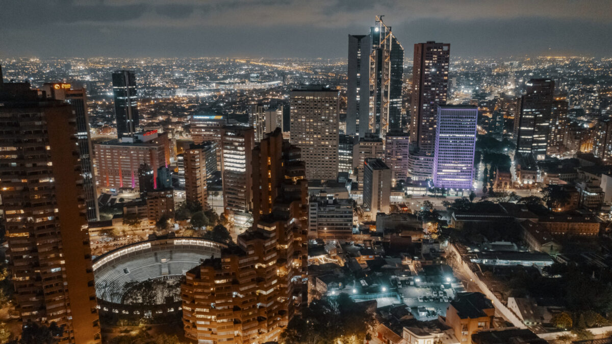 La capital colombiana se ubicó entre las ciudades con mayor velocidad de descarga de internet fijo.