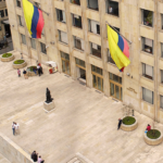 Los tres nuevos funcionarios forman parte de una nueva etapa del Ministerio TIC, centrada en conectividad, inteligencia artificial, innovación y reducción de las brechas digitales.