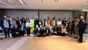 El evento abordó **Inteligencia Artificial, seguridad, datos, nube y productividad**, con sesiones prácticas a cargo de especialistas regionales para acercar las novedades de Microsoft al mercado local.