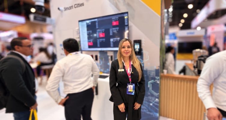 Diana Ardila, Area Sales Manager de Axis para Centroamérica, Caribe, Cono Norte y Región Andina