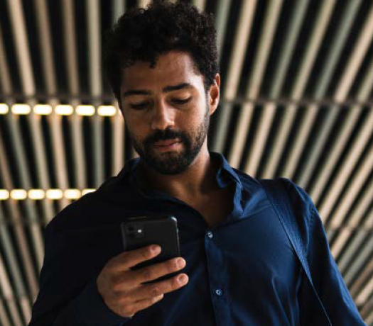 Consumidor CEO. El 70% de los consumidores encuestados por dentsu quiere gestionar sus agentes de inteligencia artificial desde una única interfaz. Este modelo anticipa una nueva etapa del comercio digital, en la que las personas definirán objetivos y presupuestos mientras sus asistentes ejecutan las decisiones.
