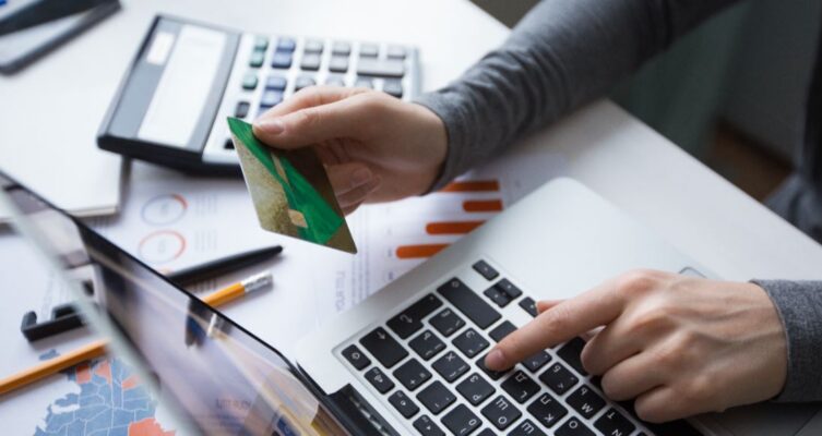 OpenFX agiliza los pagos internacionales y conecta a las empresas colombianas con nuevos mercados.