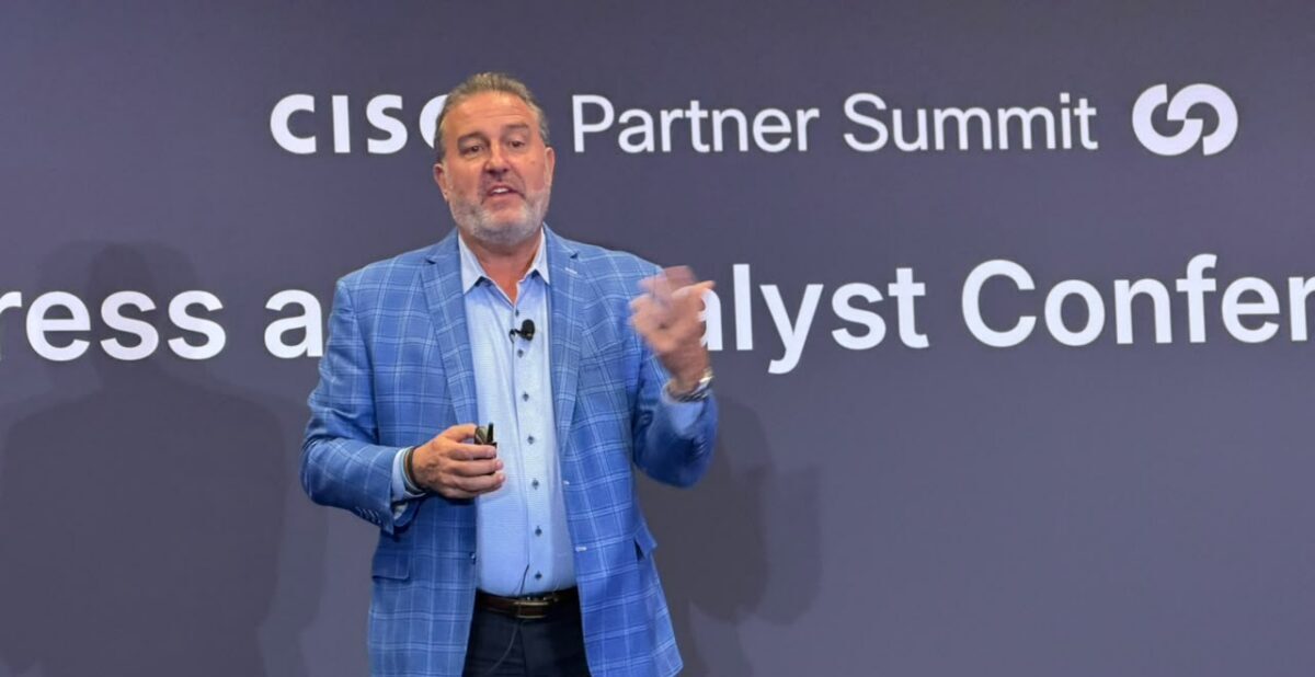 Tim Coogan, vicepresidente sénior de Ventas Globales a Partners de Cisco.
