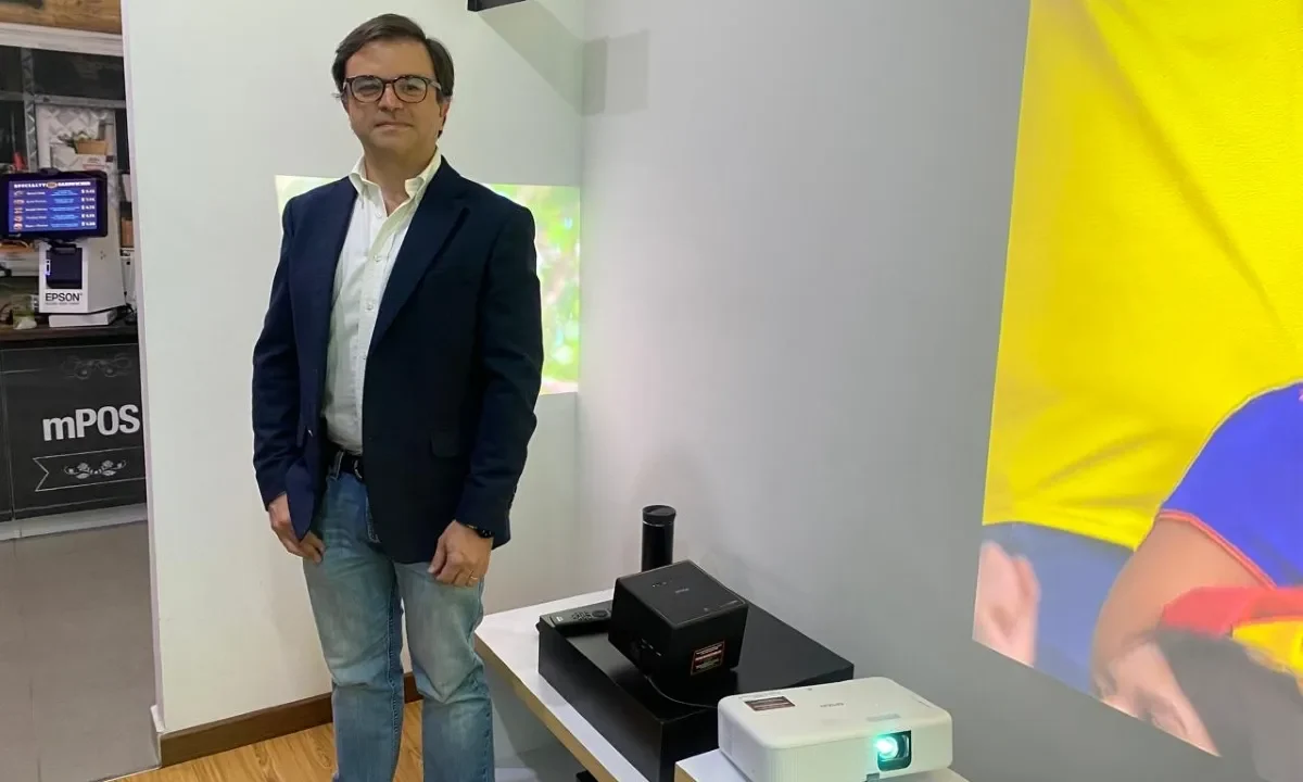 Epson busca que sus distribuidores de impresión para hogar entren al mercado de los video proyectores en casa 10