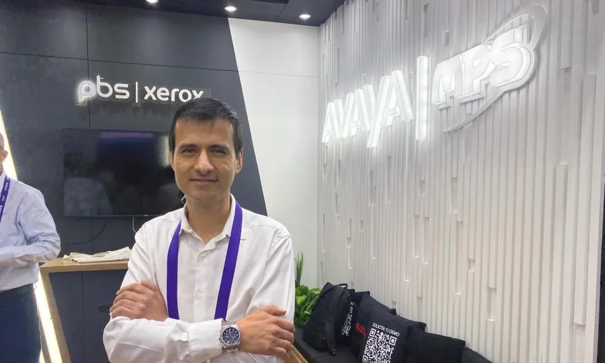 La era dorada de la comunicación: Avaya y la transformación con IA en Andicom 2024 3