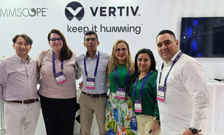 Vertiv en Andicom: fortaleciendo alianzas y abriendo nuevos caminos en infraestructura crítica 2