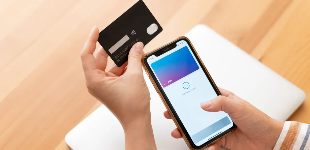 Las 4 nuevas principales amenazas de ciberseguridad para bancos y cómo combatirlas 4 Los ciberdelincuentes explotan fallos en aplicaciones bancarias y billeteras digitales para acceder a datos sensibles, lo que pone en riesgo la seguridad de los usuarios.