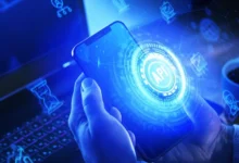 La inteligencia artificial está acelerando la digitalización de las operaciones empresariales, permitiendo la automatización de tareas repetitivas y mejorando la productividad de los flujos de trabajo.