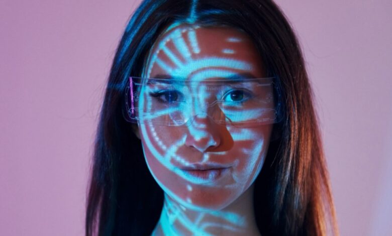 Inteligencia artificial y talento humano: la fórmula que reinventa el BPO 2 Los BPOs se reinventan con tecnología, datos y enfoque humano.