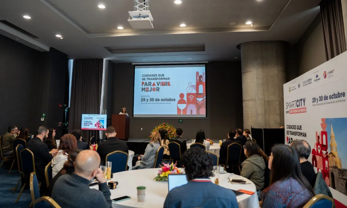 Smart City Expo Cartagena 2025: el encuentro global que posiciona al Caribe como epicentro de discusión sobre ciudades inteligentes 3 La muestra comercial reunirá a empresas innovadoras que presentarán sus avances en tecnología y urbanismo inteligente.