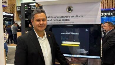 Cámaras inteligentes y analítica en el borde, un nuevo horizonte de la videovigilancia 2 Alejandro Aguirre, Director Comercial de Axis para México, Centroamérica y el Caribe.