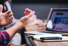 La inclusión tecnológica sigue siendo un desafío clave para las empresas en Colombia.