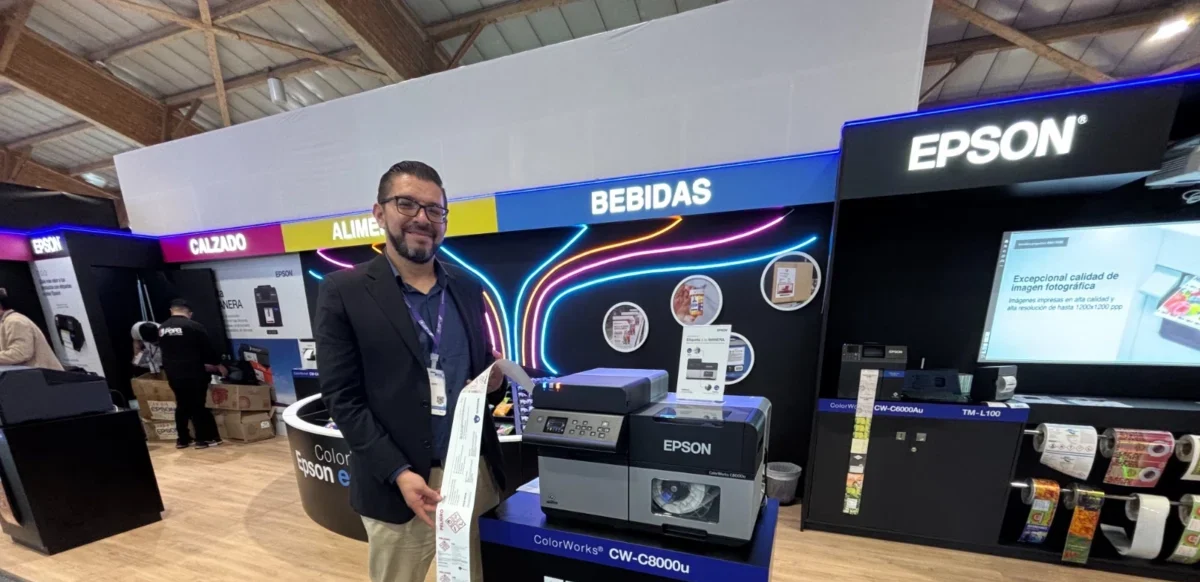 Camilo Garzón López, Gerente de Producto de Epson en el área de impresión de etiquetas y punto de venta
