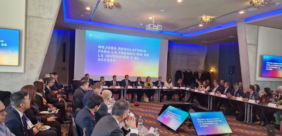 REGULATEL y ASIET debaten sobre la regulación y la conectividad en América Latina