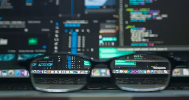 Durante 2024 se registraron más de 325 mil millones de eventos de seguridad en México, según Fortinet. Aunque no todos fueron ataques, estos eventos representan intentos de reconocimiento de infraestructura crítica.