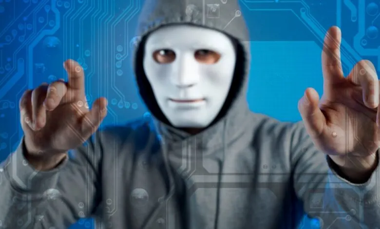 A medida que los grupos de ciberdelincuentes se organizaron en cibercárteles, los ataques de ransomware comenzaron a dirigirse a empresas grandes, con rescates que alcanzaban millones de dólares.