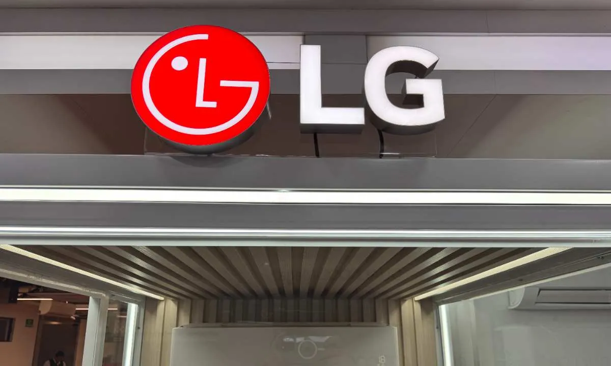 LG lidera la innovación en eficiencia energética, integrando Inteligencia Artificial en sus productos para ofrecer soluciones más sostenibles y personalizadas.