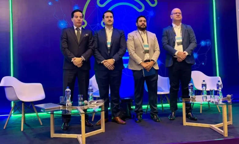 Panel de analistas telecom