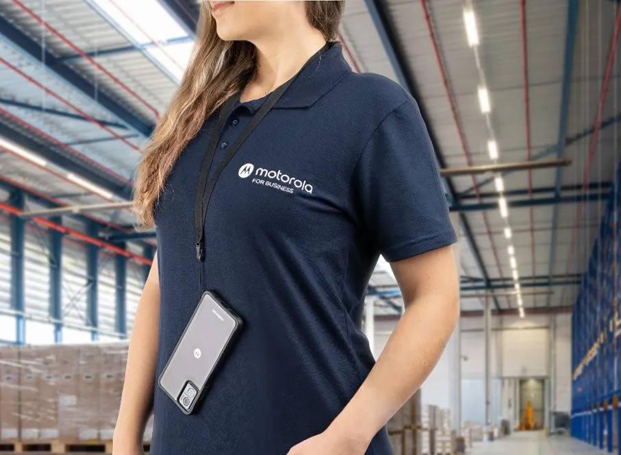 Motorola presenta el moto g15 for business, diseñado para potenciar la productividad empresarial con seguridad y resistencia.