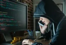 Campaña de ransomware combina ingeniería social y técnicas avanzadas para evadir la seguridad corporativa.