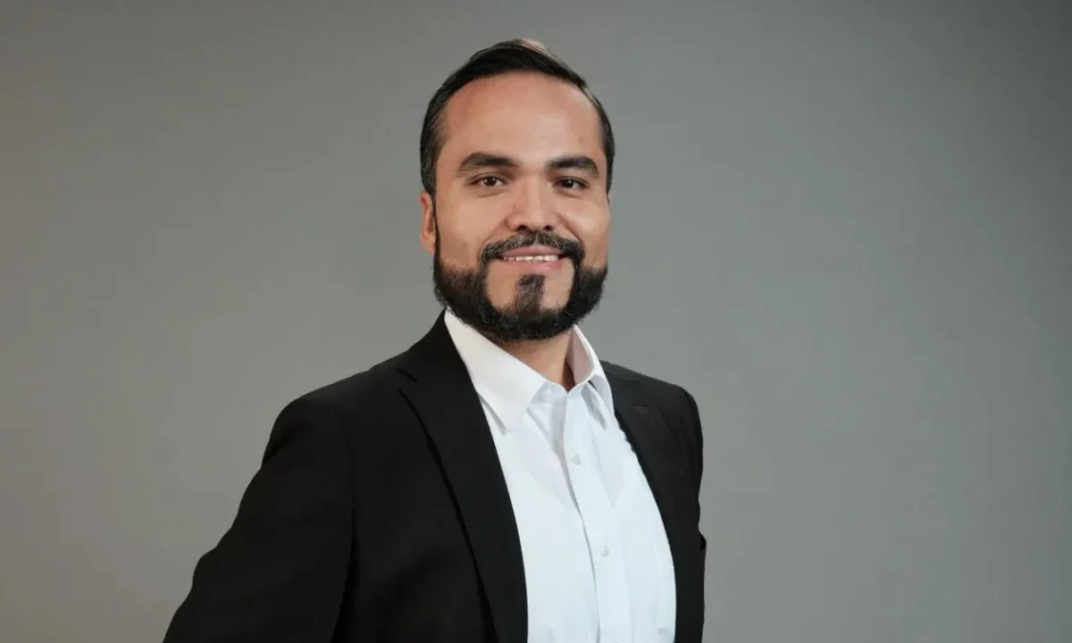 Misael G. Toscano, Sales Manager de Stratosphere.