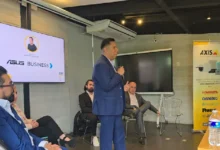 Stand de Axis Communications en Expo Seguridad México 2025, donde la compañía presentó sus innovaciones en videovigilancia con inteligencia artificial, en colaboración con aliados estratégicos como ASUS.