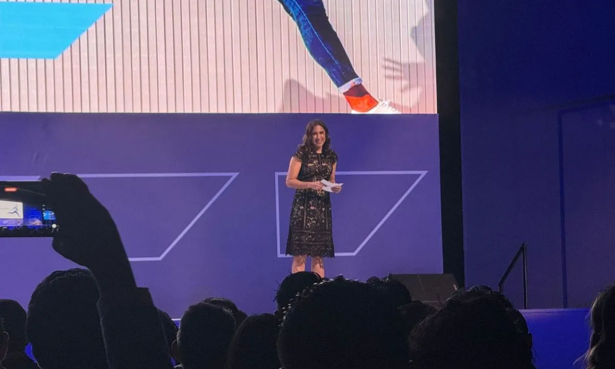Paola Becerra, presidenta de SAP México, inaugura el SAP Now AI Tour con un mensaje claro sobre la necesidad de transformación digital, invitando a las empresas a pasar de la preocupación a la ejecución.