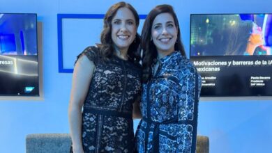 Paola Becerra, vocera regional de SAP, y Adriana Araujo, presidenta de SAP Latinoamérica, durante el SAP Now AI Tour 2025.