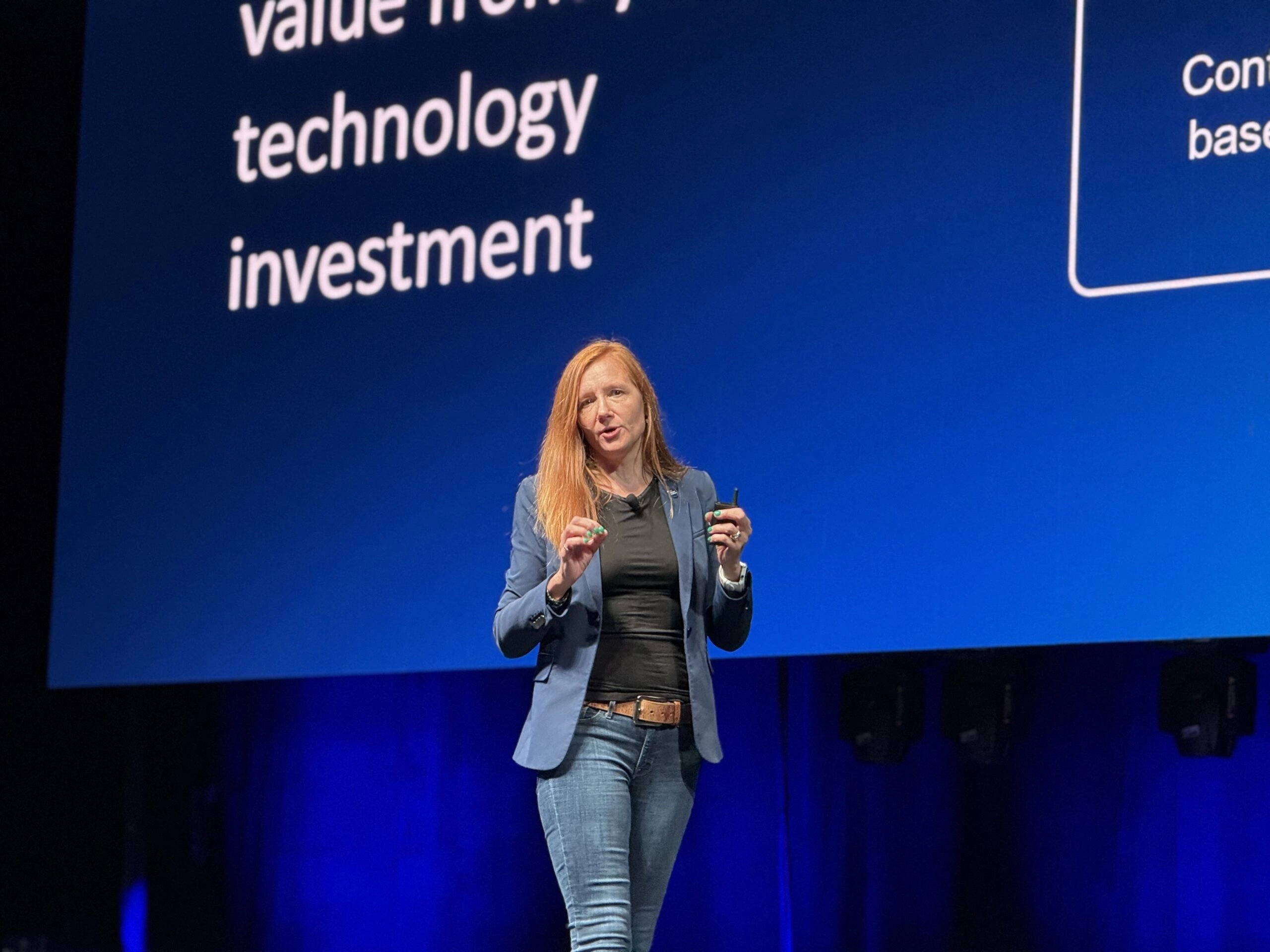 Emma Carpenter, SVP de aceleración de ingresos recurrentes en Cisco