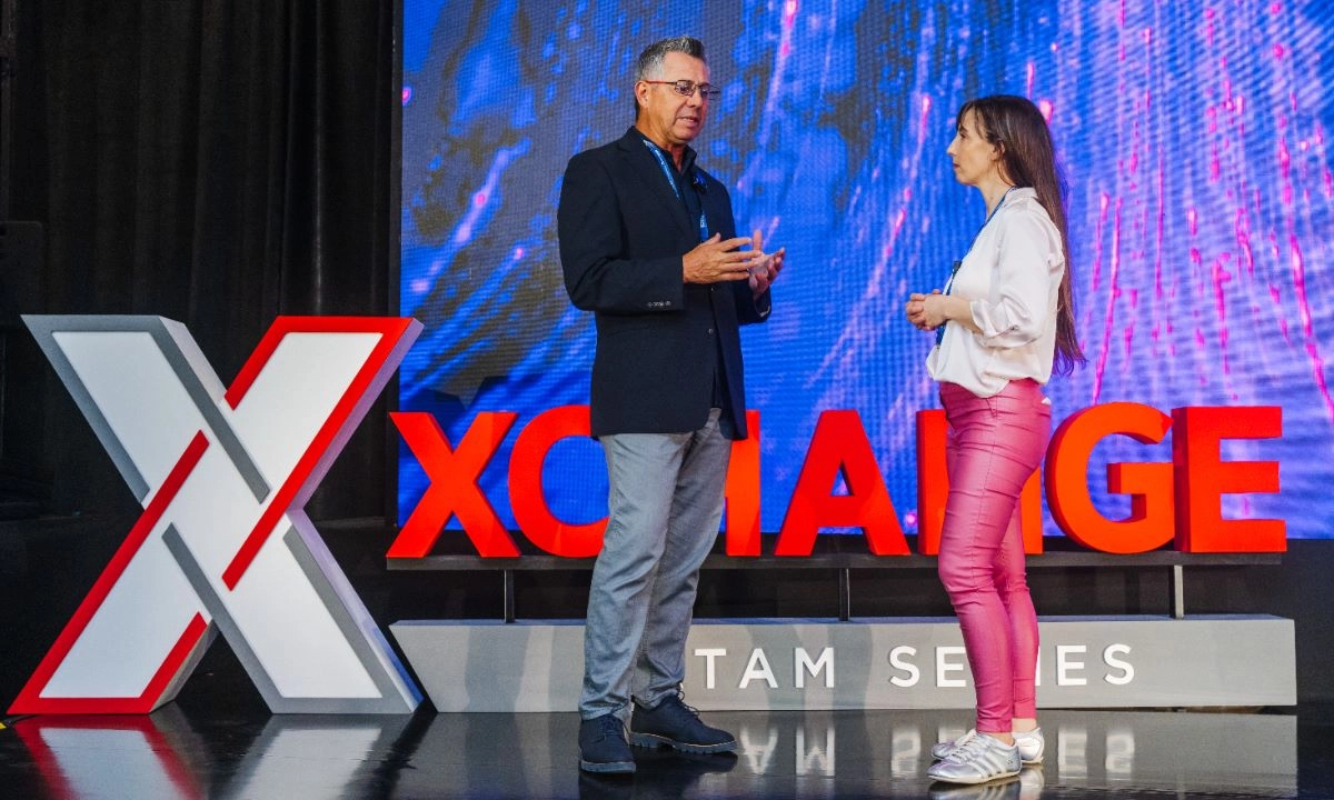 Ulises Aguilar, CEO de M’Ready, destacó la importancia de integrar tecnología y conciencia digital: “El reto es usar la IA con propósito y seguridad”