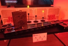 Las activaciones nocturnas combinaron cine, música y gaming en entornos reales, culminando con una fiesta de Halloween para colaboradores y socios estratégicos.