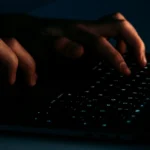 El comercio electrónico en México enfrenta un aumento de fraudes sofisticados y deepfakes.