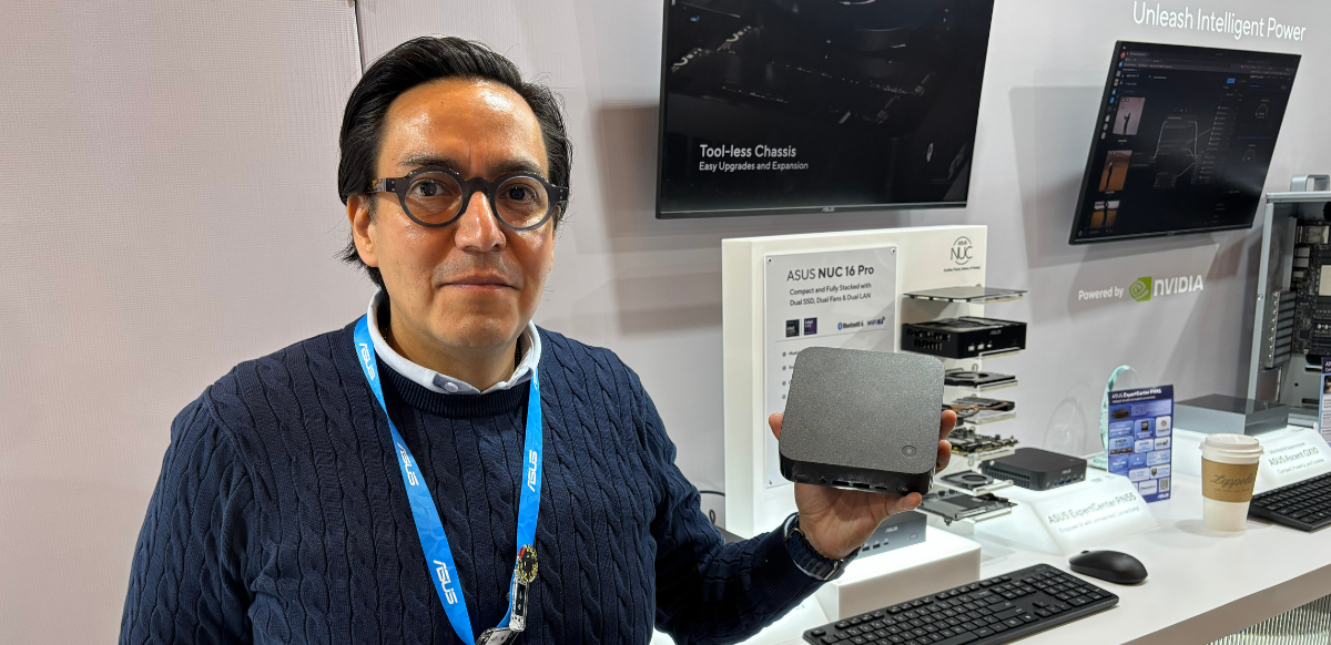 Héctor Ramírez, responsable del negocio comercial y retail de ASUS en México.