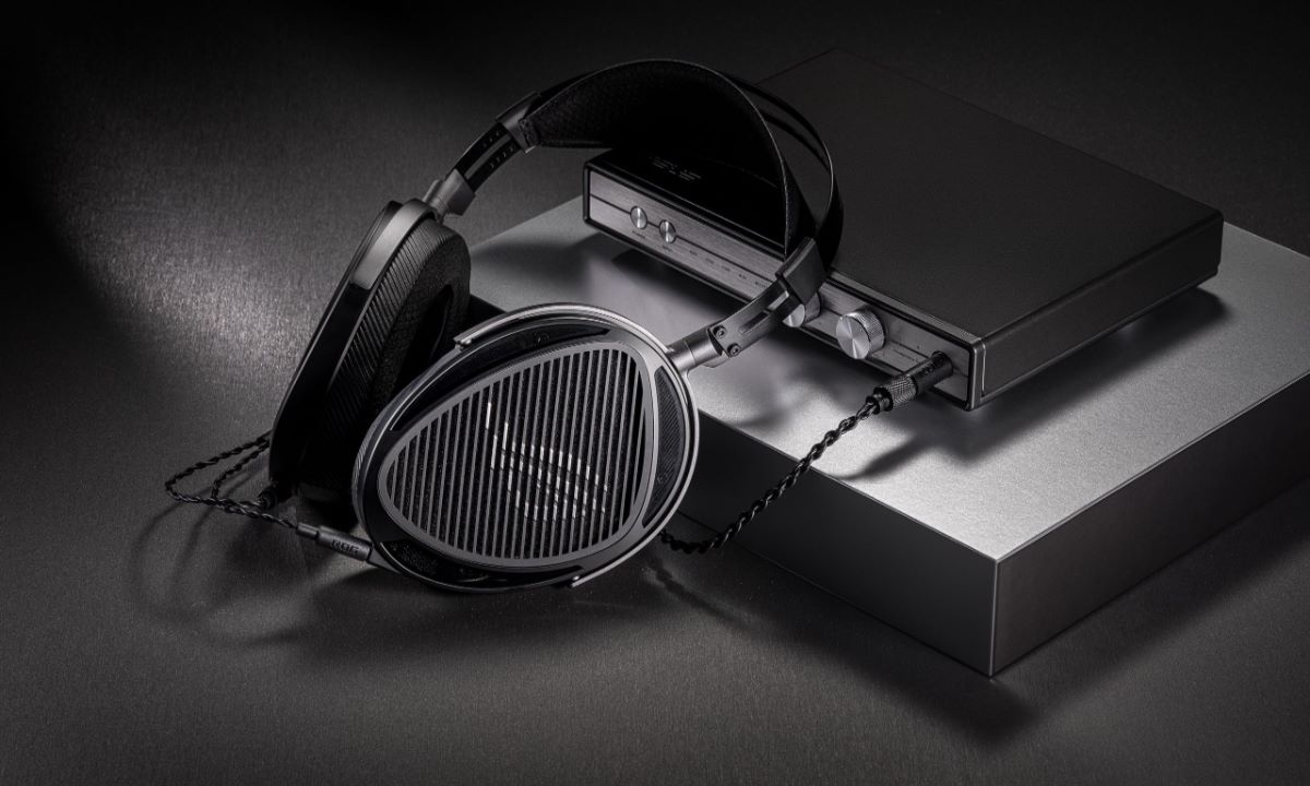 El ASUS ROG Kithara es el primer auricular gaming planar de alta fidelidad de la marca, desarrollado en colaboración con HIFIMAN para ofrecer sonido de nivel audiófilo orientado al juego competitivo.