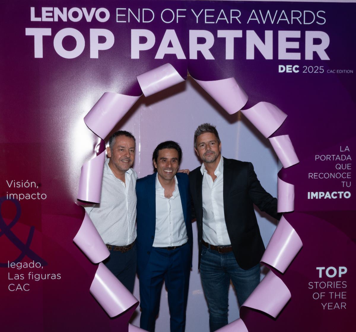 Intcomex recibe los reconocimientos “Mayorista con Mayor Crecimiento de Runrate” y “Desarrollo del Mercado de Consumo” durante los Lenovo End of Year Awards CAC 2025, consolidando su liderazgo en Latinoamérica y el Caribe.