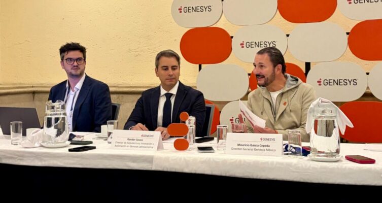 México es uno de los mercados prioritarios para Genesys debido al alto uso de WhatsApp en la región.