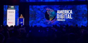 El primer día de América Digital 2026 destacó por sus avances en inteligencia artificial y transformación digital.