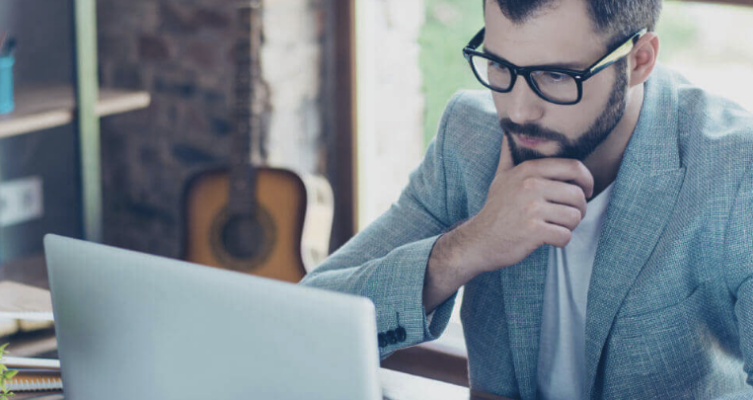 A medida que la adopción de LLMs y la IA Agéntica aceleran la transformación digital, las empresas enfrentan amenazas automatizadas sin precedentes.