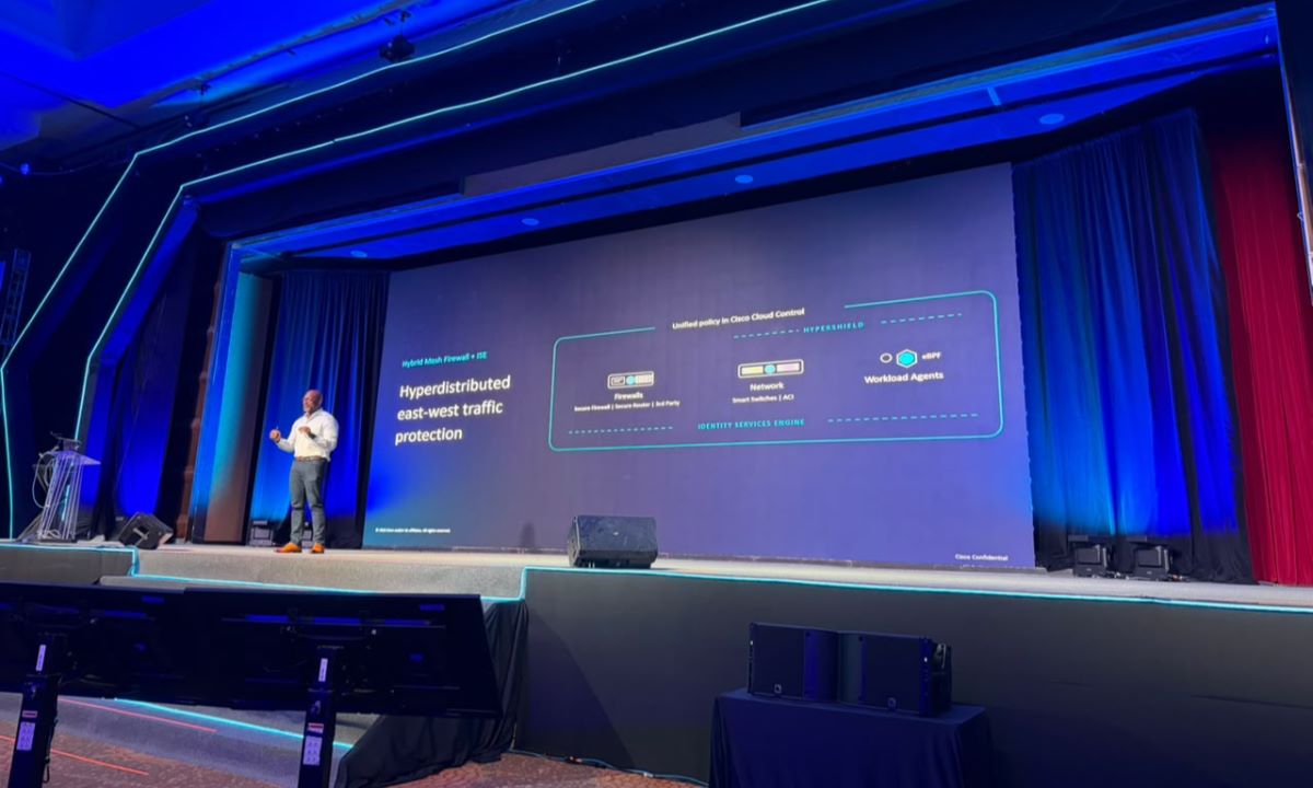 Errol Roberts, Distinguished Architect, Security de Cisco, presentó en Cisco Connect Latam el enfoque Zero Trust para entornos de IA agéntica.