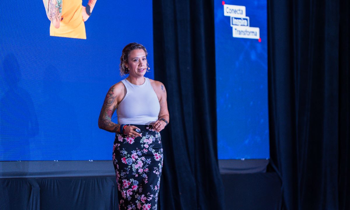 Durante su presentación Break-Fix to Breakthrough, Nancy Henriquez analizó cómo la inteligencia artificial y la automatización están impulsando la transformación de los modelos de negocio de los proveedores de servicios administrados (MSP).