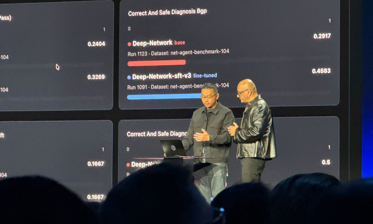 Jeetu Patel, presidente de Cisco, junto a Weijie Lin, Senior Director de investigación en IA, durante el Cisco Partner Summit.