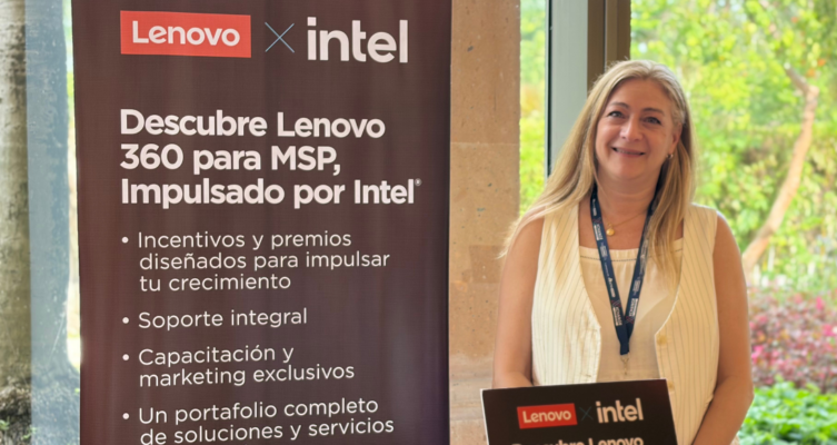 Cecilia Szklowin, Lenovo